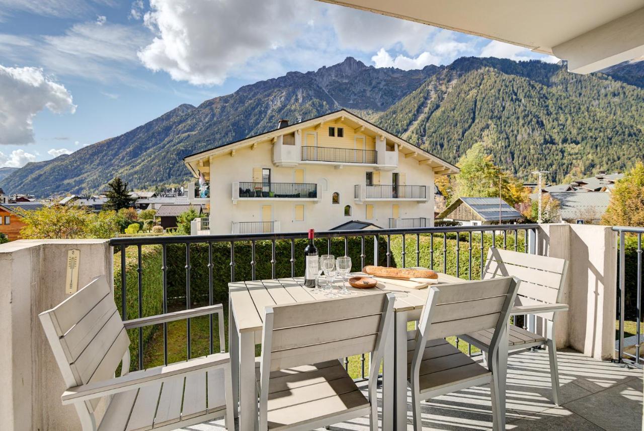 Apartment Fermes Du Montenvers B11 - Alpes Travel - Central Chamonix - Sleeps 4 Экстерьер фото