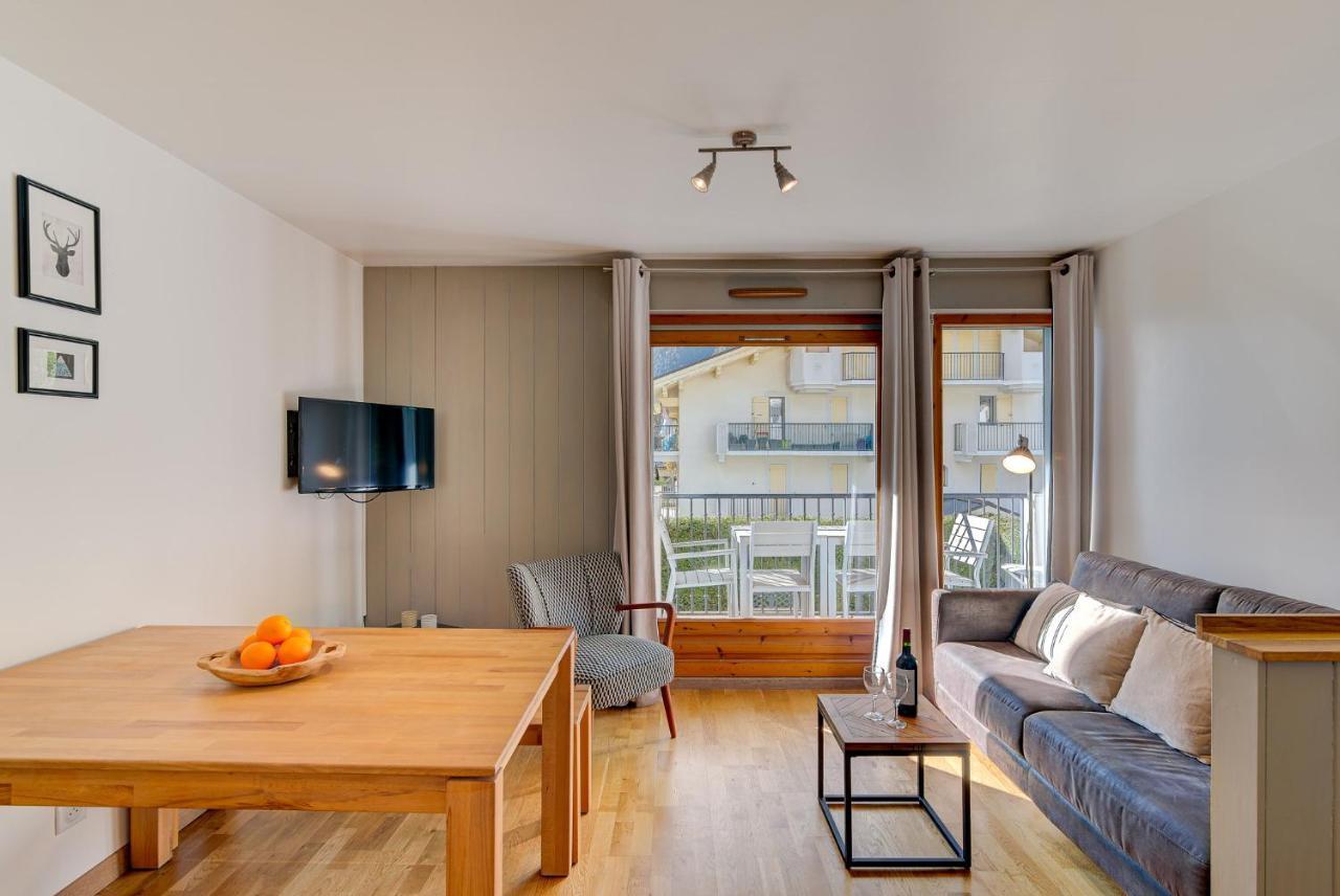 Apartment Fermes Du Montenvers B11 - Alpes Travel - Central Chamonix - Sleeps 4 Экстерьер фото