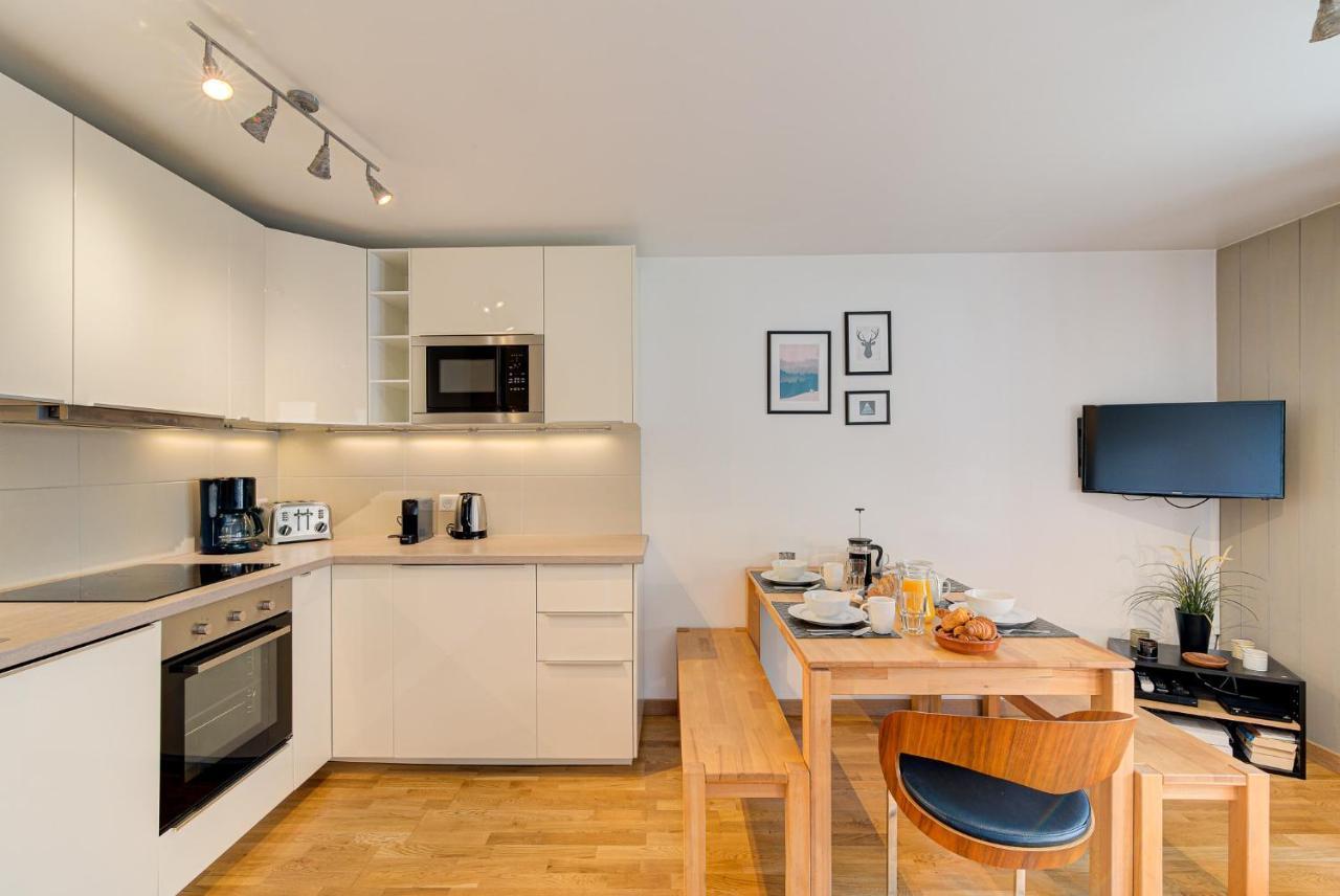 Apartment Fermes Du Montenvers B11 - Alpes Travel - Central Chamonix - Sleeps 4 Экстерьер фото