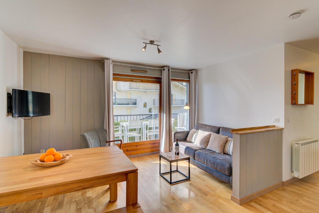Apartment Fermes Du Montenvers B11 - Alpes Travel - Central Chamonix - Sleeps 4 Экстерьер фото